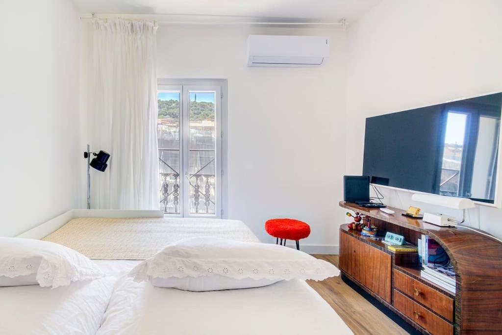 Appartement Place Des Halles Sète Esterno foto